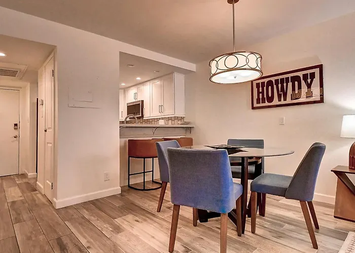 Summer Specials Cozy 2-bdrm In Heart Of Old Town * Scottsdale