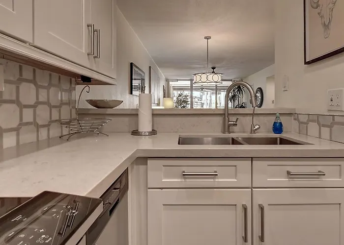 Holiday home Summer Specials Cozy 2-bdrm In Heart Of Old Town *